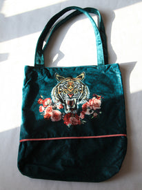 Sac shopping artisanal en velours fait main - Tigre vert et fleur rose - 40x40cm